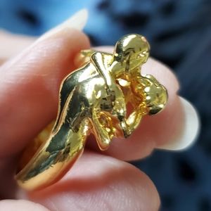 NEW Man and Women Kissing Ring Gold Color